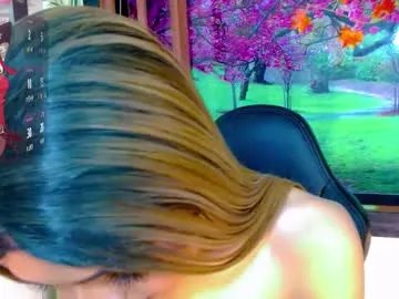 Freechat lara_brunette on Chaturbate