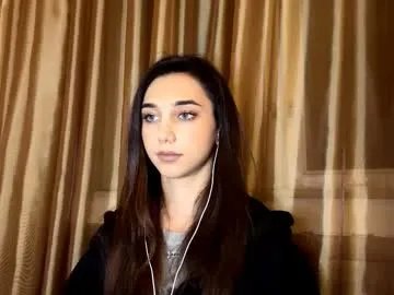 Private lilihalvorsen on Chaturbate