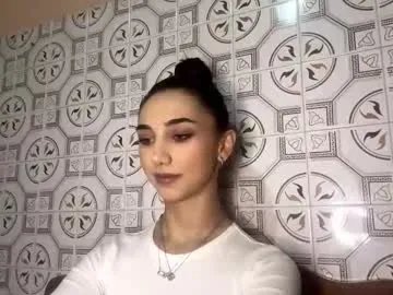 Private lilihalvorsen on Chaturbate