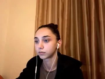 Private lilihalvorsen on Chaturbate