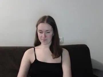 Freechat lily_love_x on Chaturbate