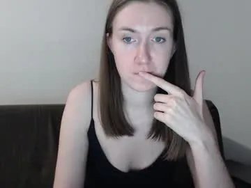 Freechat lily_love_x on Chaturbate