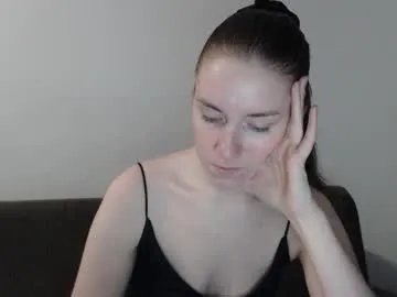 Freechat lily_love_x on Chaturbate