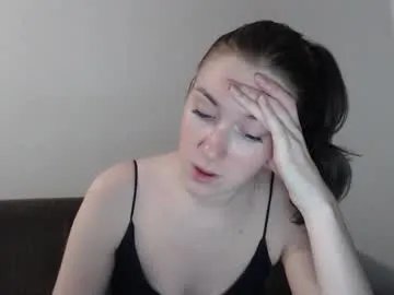 Freechat lily_love_x on Chaturbate