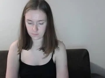 Freechat lily_love_x on Chaturbate