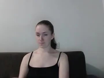 Freechat lily_love_x on Chaturbate