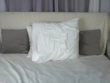 Freechat linettedennett on Chaturbate