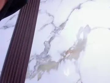 Freechat litte_ebony on Chaturbate