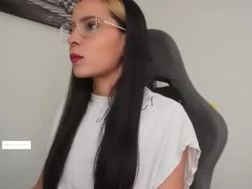 Freechat little_eli on Chaturbate