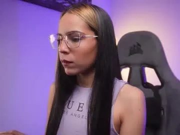 Freechat little_eli on Chaturbate