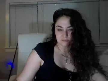 Freechat lorenlovely on Chaturbate