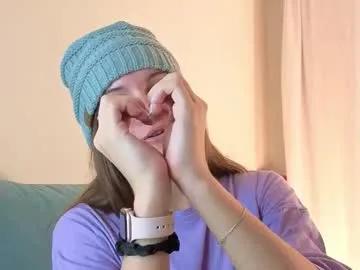 lorettadunnelli — CrazyTicket: Show in progress. NEW beautiful and sensual visual show with a hot striptease. Tip 222 tokens to see the show