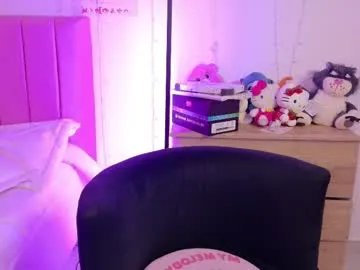 Freechat lucyy_peach on Chaturbate