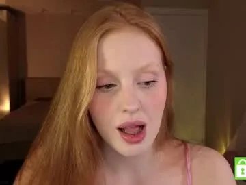 Freechat lulu_moons on Chaturbate