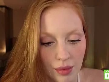 Freechat lulu_moons on Chaturbate