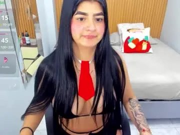 Away madisonclain on Chaturbate