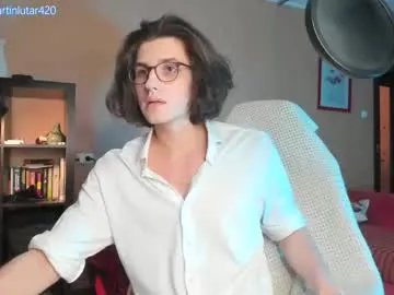 Freechat martinlutar420 on Chaturbate