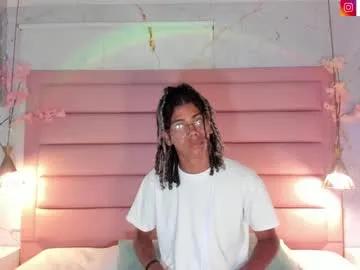 Freechat maxim_walker on Chaturbate