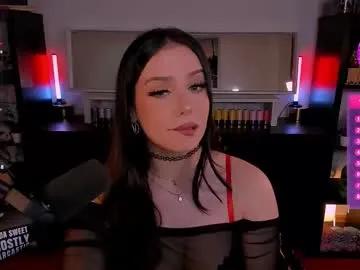 Freechat melanielipps on Chaturbate