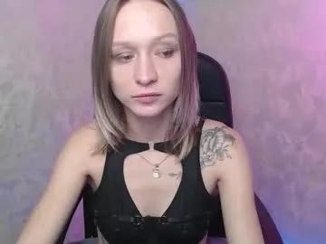 Freechat mia_cuteu on Chaturbate