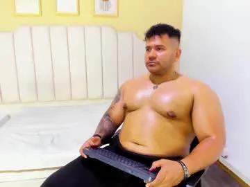 Away michael_hill1 on Chaturbate