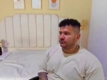 Away michael_hill1 on Chaturbate