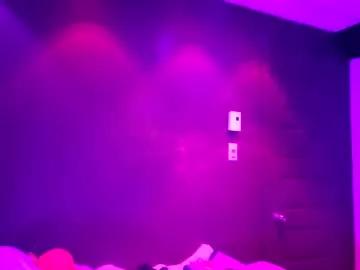 Freechat mickdollz on Chaturbate