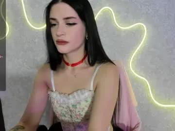 Avatar of molly_crystall