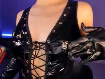 Freechat mollyposh on Chaturbate