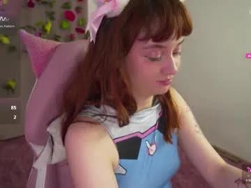 Freechat mollysb_05 on Chaturbate