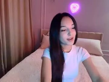 Freechat mooniejin on Chaturbate