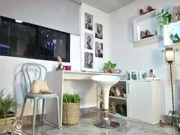 Group mrs_edha_ on Chaturbate