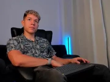 Freechat nathan_blake_ on Chaturbate