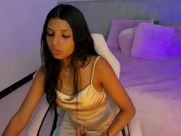 Freechat naugthy_brunette_ on Chaturbate