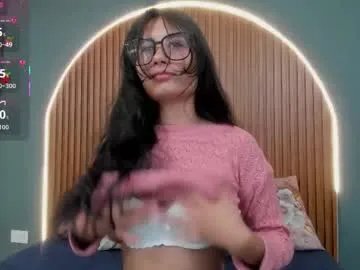 Freechat nayecloud on Chaturbate