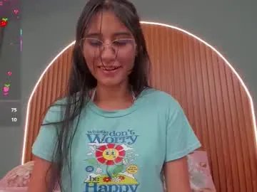 Freechat nayecloud on Chaturbate