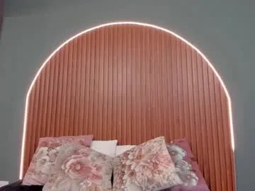 Freechat nayecloud on Chaturbate