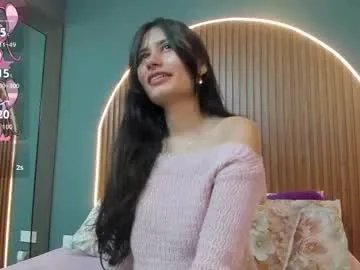 Freechat nayecloud on Chaturbate