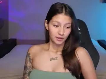 nikolgoldy — Hi, I'm new here <3 // GOAL: Air kiss [25 tokens left] #new #teen #pregnant #boobs #bigass