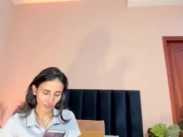 ninacavallli on Chaturbate 