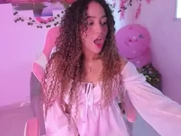 Freechat odette_ornela on Chaturbate