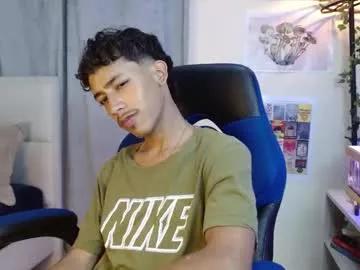 Freechat ostin_18hot on Chaturbate