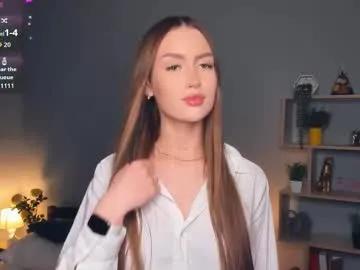 paulettelafevre — GOAL: catch my kiss if you can^^ [22 tokens remaining] Hello CB,Im Eva<3 im new here #18 #new #skinny #teen #shy