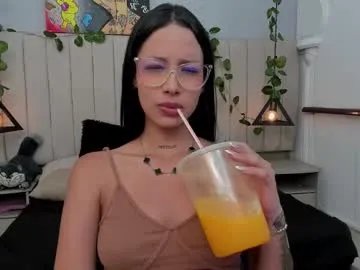 Freechat paulina_lopezz on Chaturbate