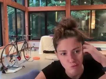 Freechat peacheekitty on Chaturbate