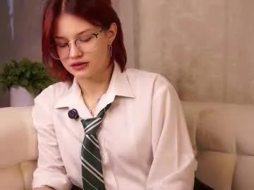 Freechat pebee on Chaturbate