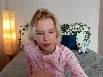pink_lila18 on Chaturbate
