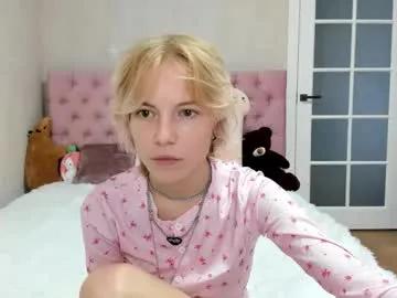 pink_lila18 on Chaturbate