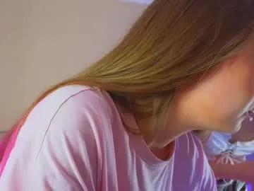 queenelia — Dance and hugs [100 tokens left] #shy #daddysgirl #18 #Young #teen