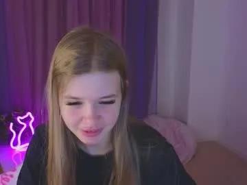 Freechat riinaaa on Chaturbate